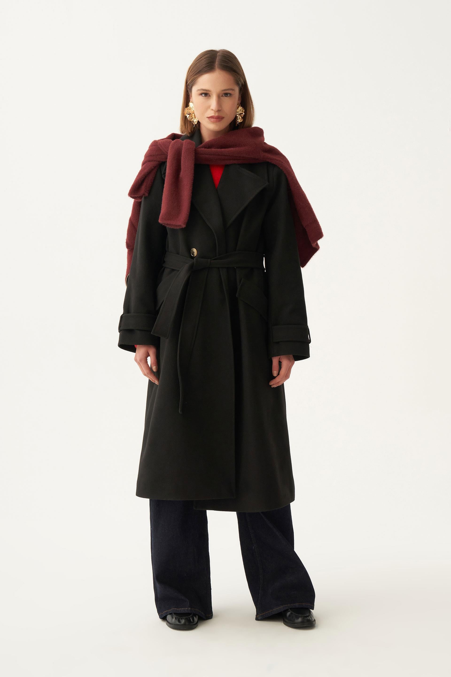 Siyah-Kruvaze Düğmeli Uzun Kaban