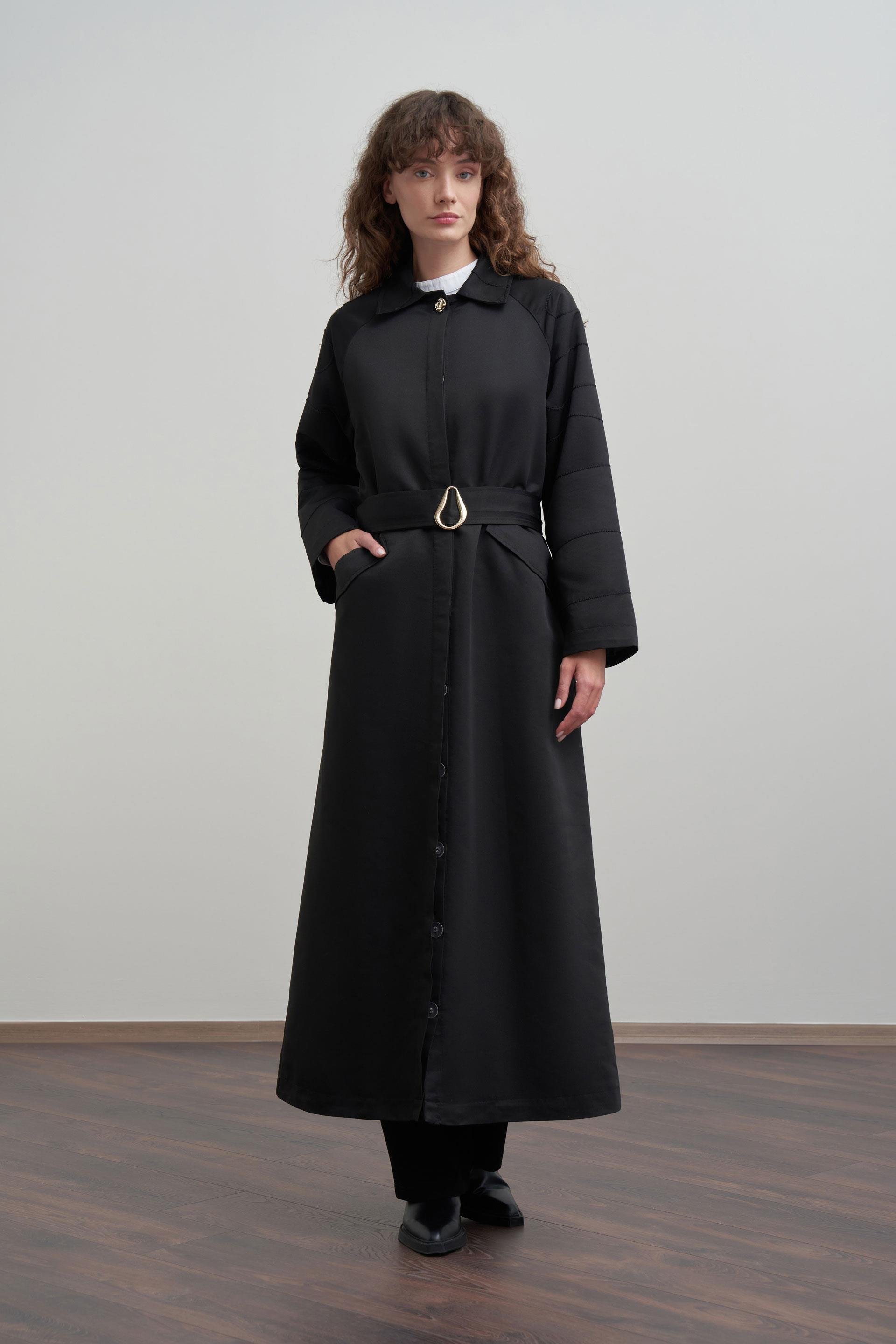 Siyah-Kuşak Detaylı Uzun Ferace