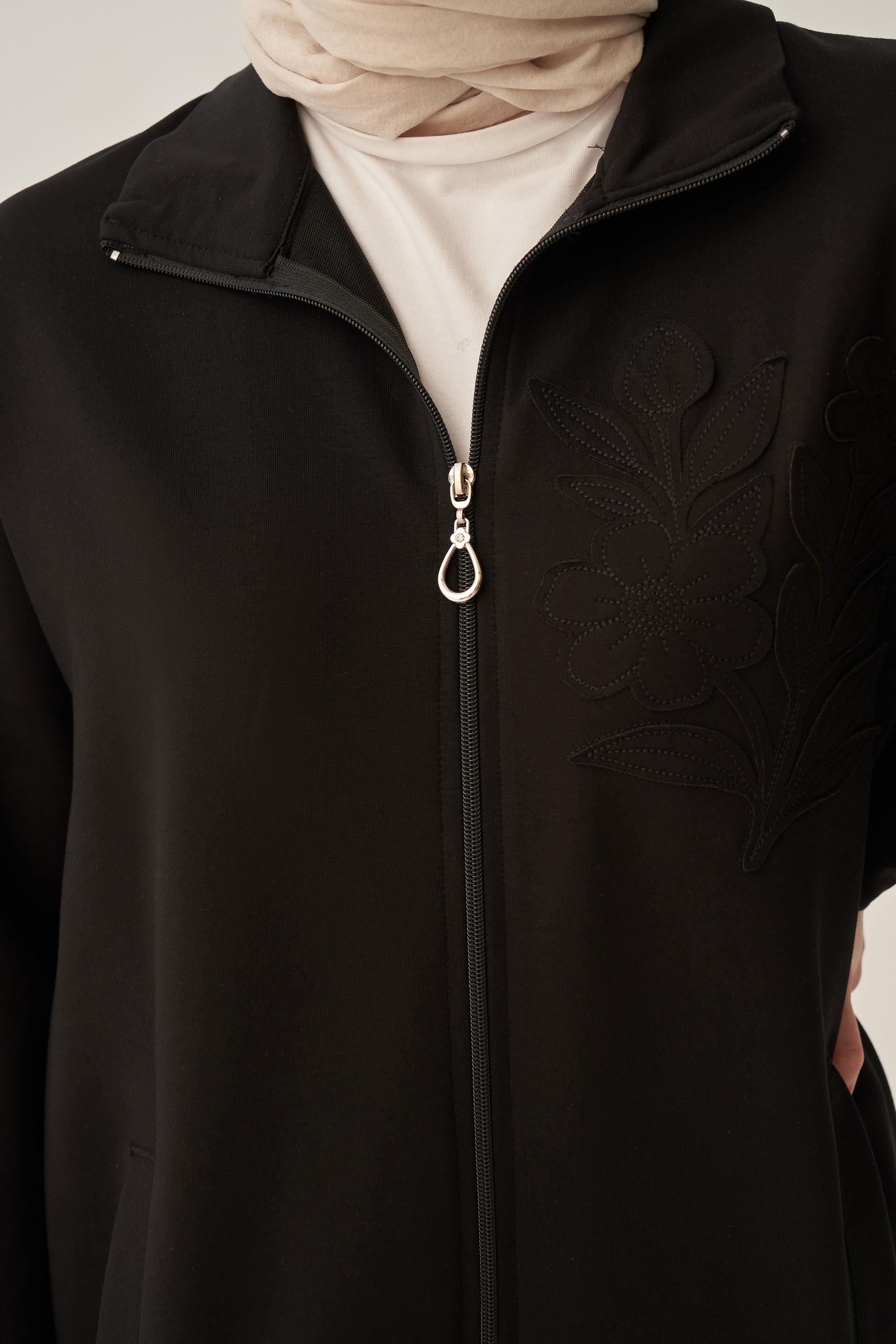 Siyah-Pamuklu Aplike Detaylı Fermuarlı Sweat