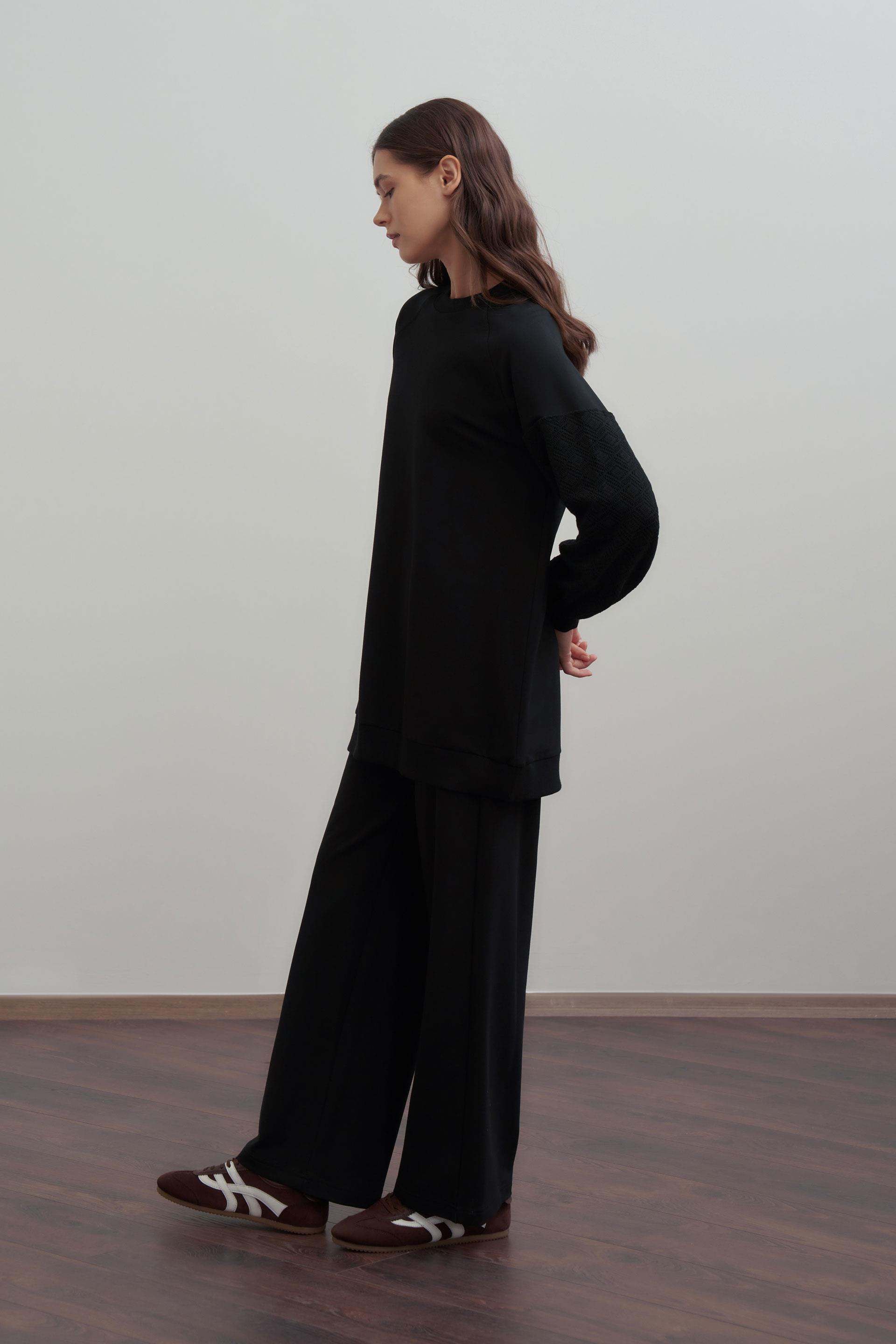 Siyah-Pamuklu Dantel Garnili Eşofman Takımı