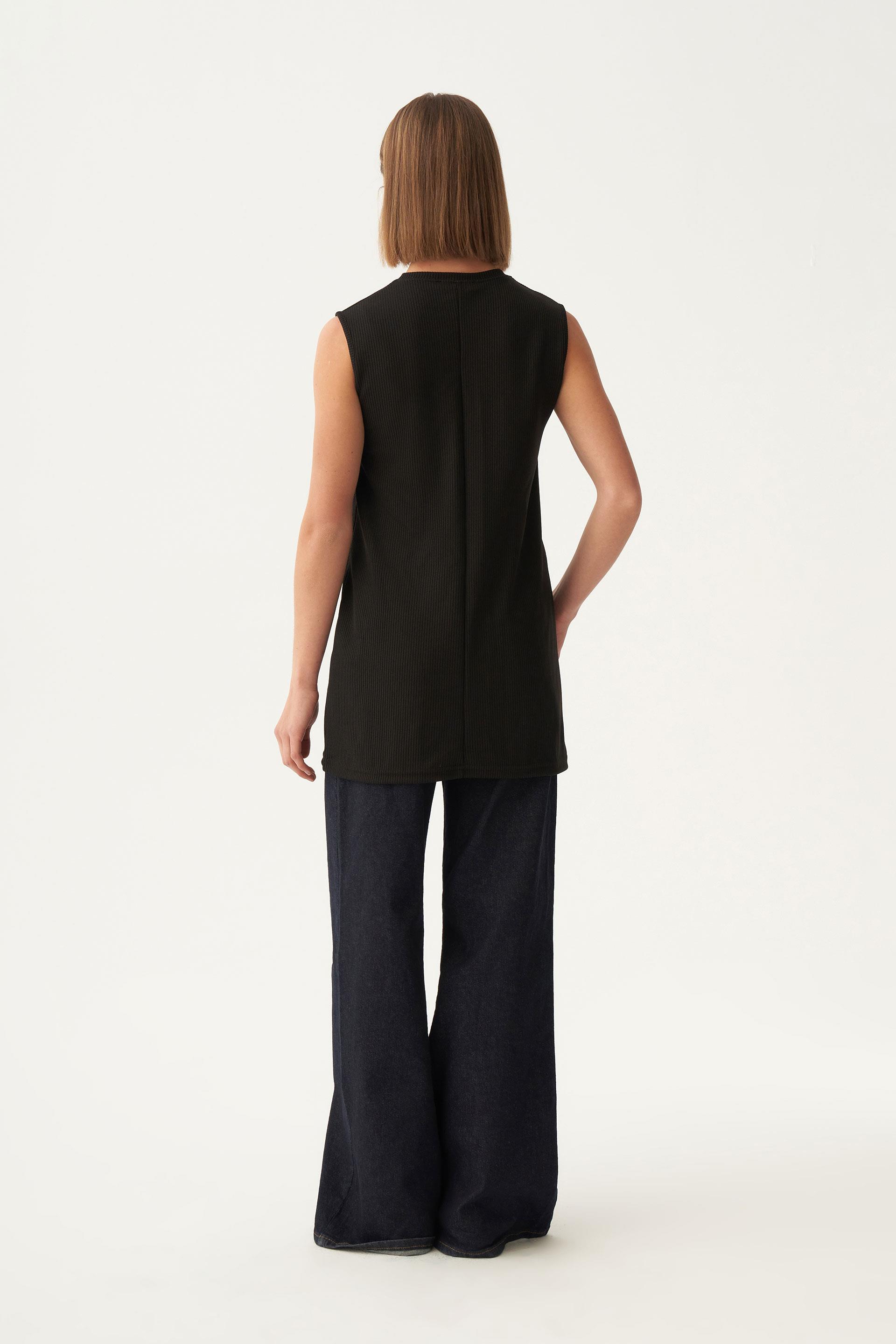 Siyah-Pamuklu Fitilli Kolsuz Likralı T-Shirt