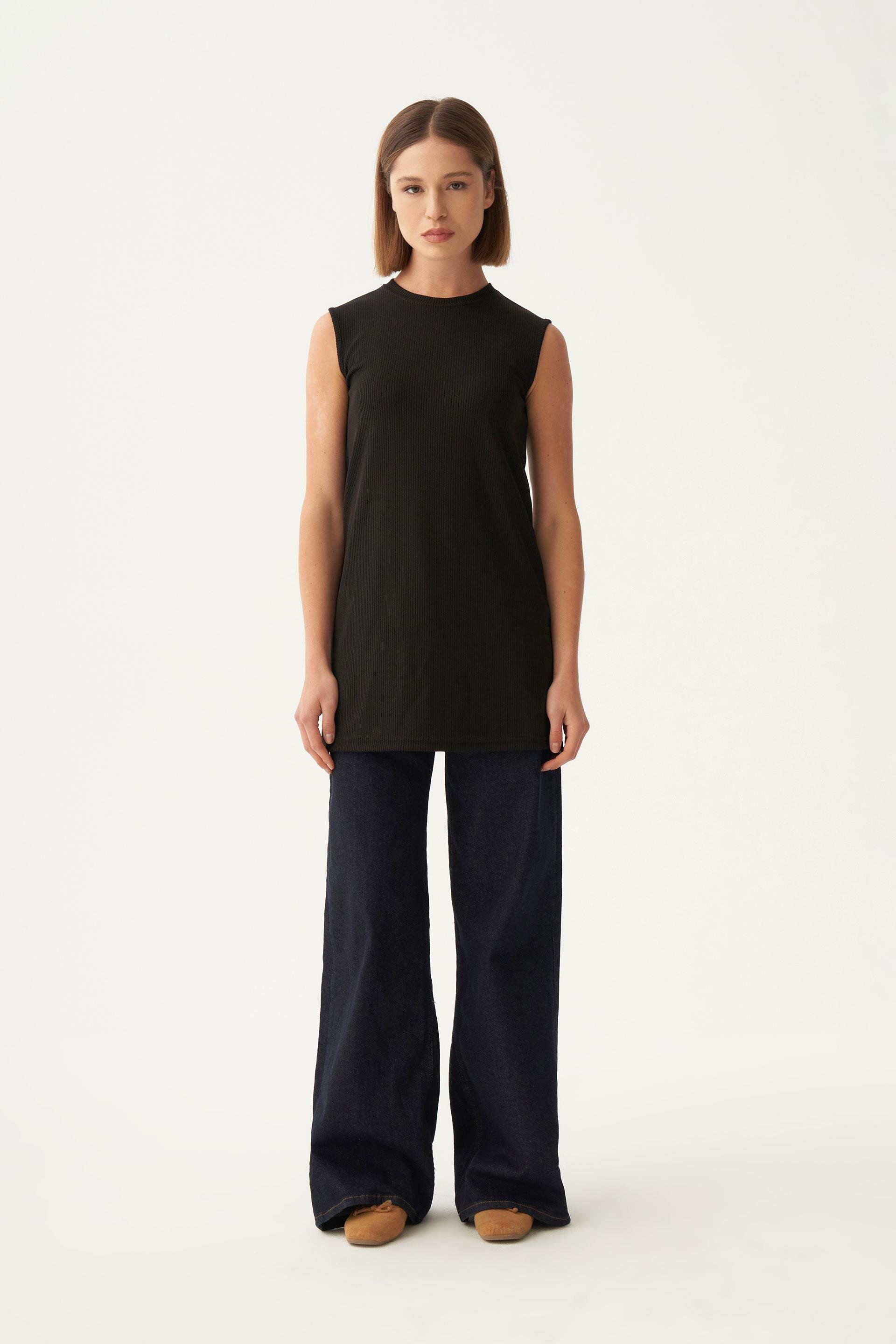 Siyah-Pamuklu Fitilli Kolsuz Likralı T-Shirt