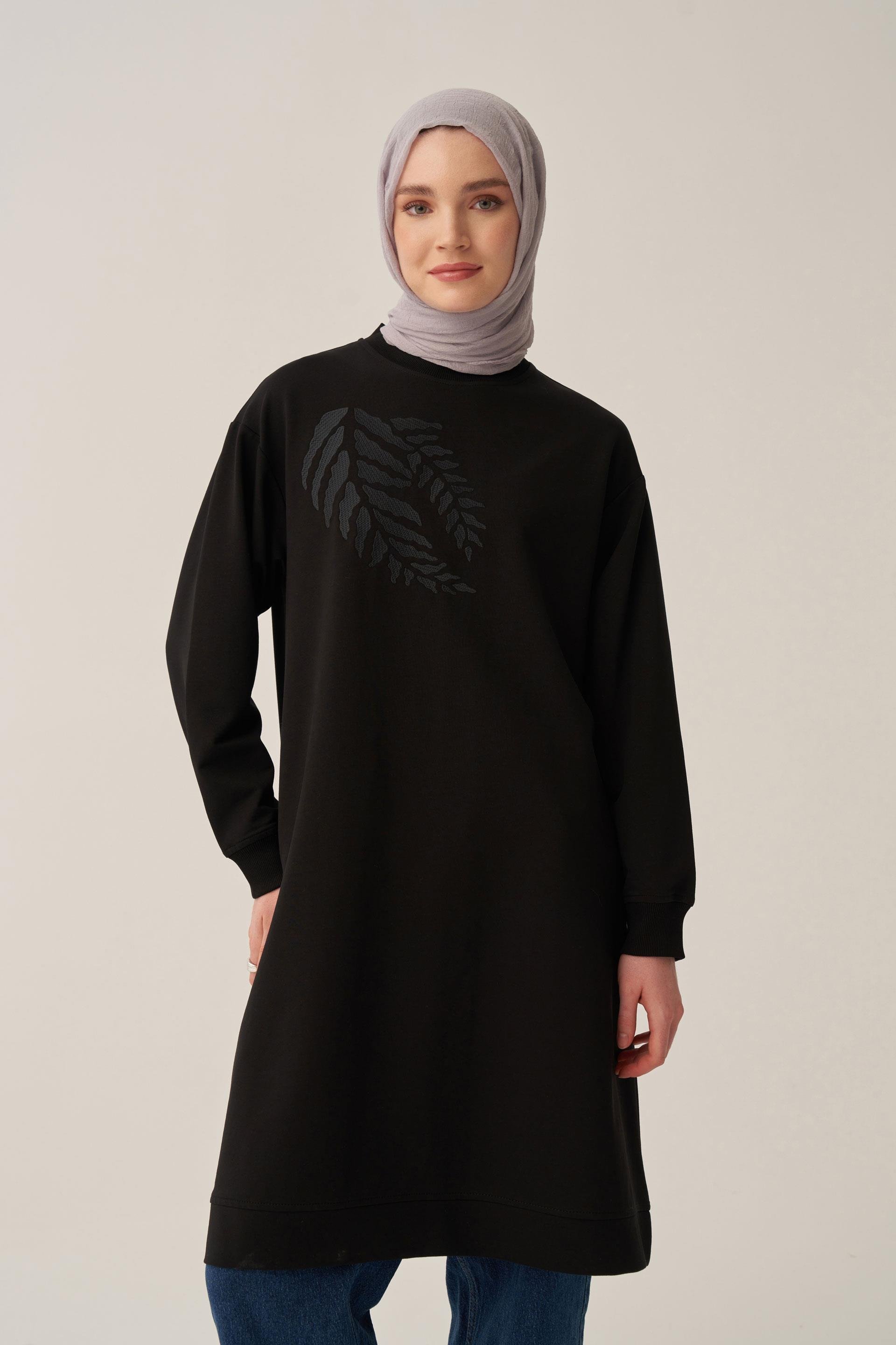 Siyah-Pamuklu Nakışlı Uzun Tunik