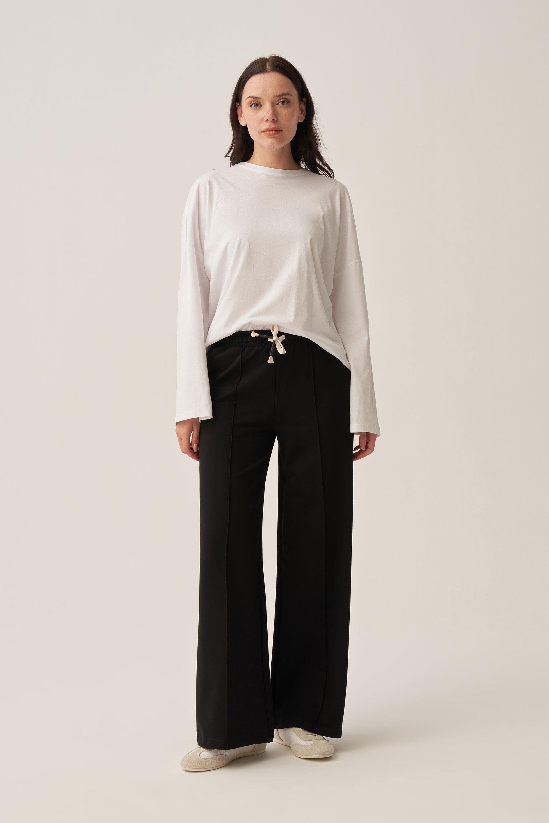 Siyah-Pamuklu Nervürlü Eşofman Altı