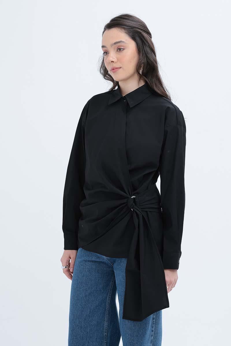 Siyah-Yandan Bağlama Detaylı Gömlek