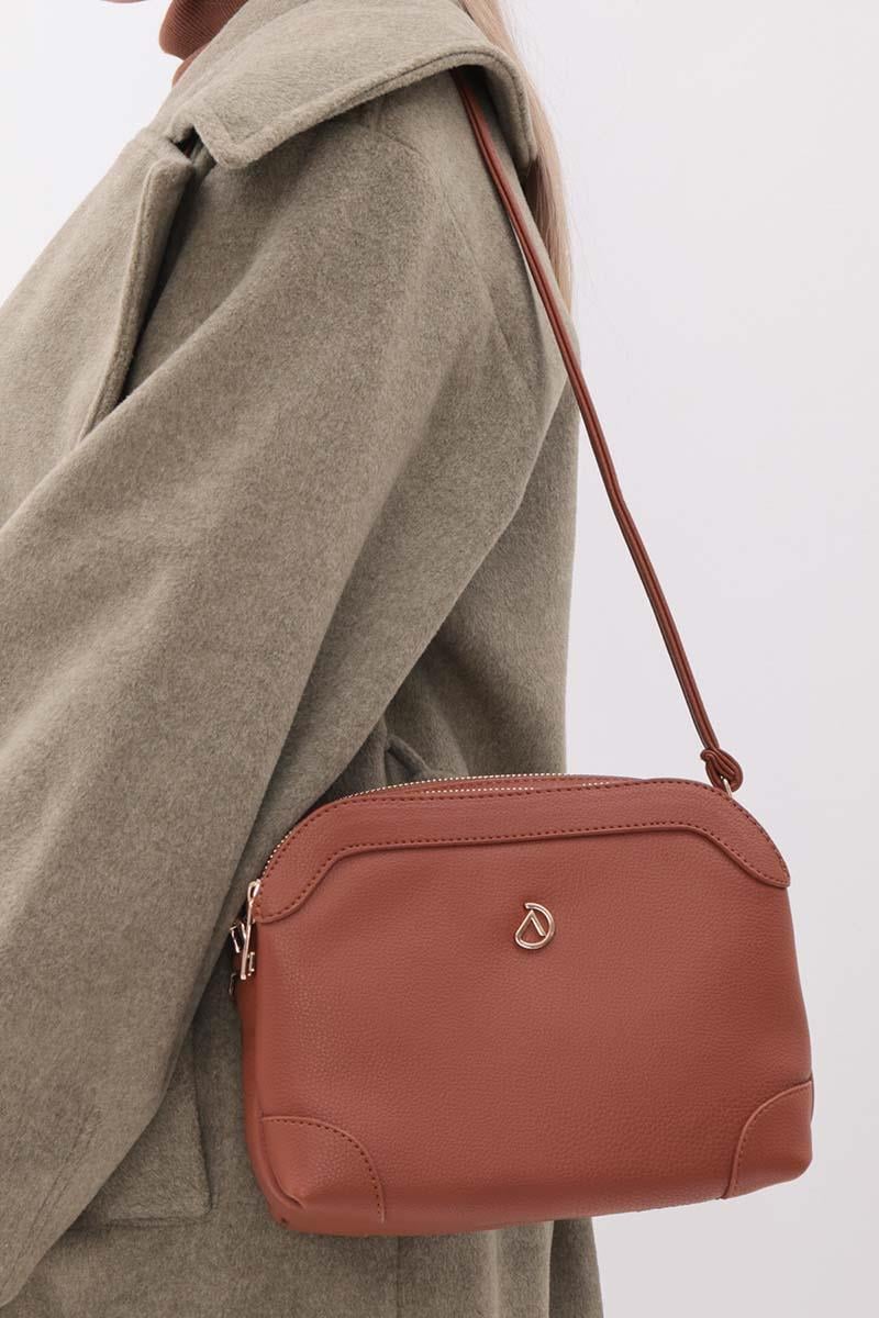 Çok Bölmeli Çapraz Çanta