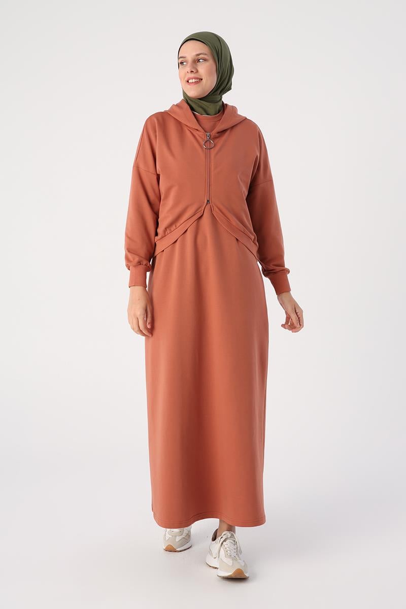 Tarçın-Kısa Hırkalı Kolsuz Elbiseli Takım