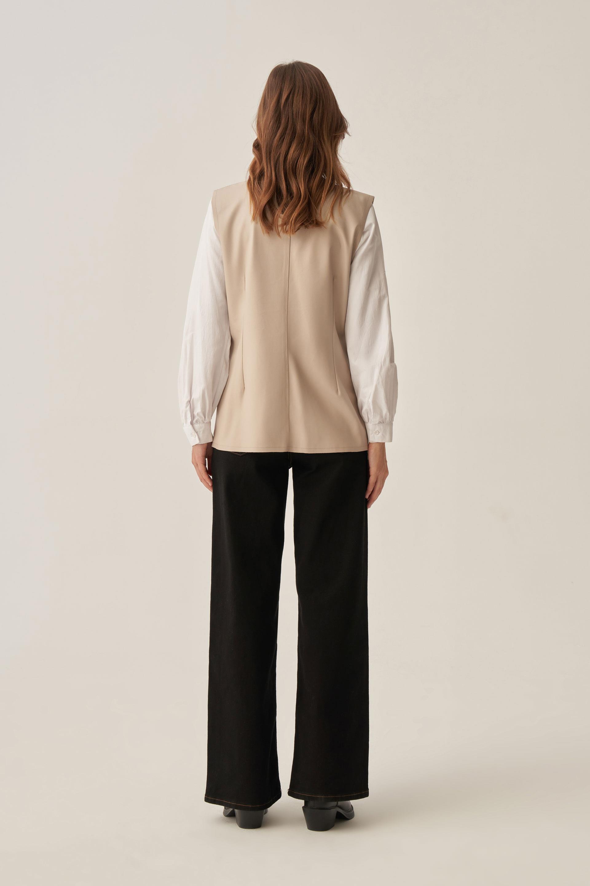 Taş-Gold Düğmeli Süetli Deri Yelek