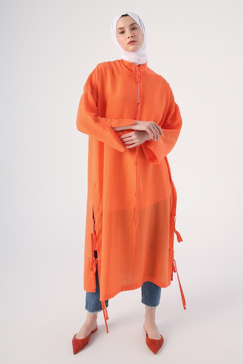 Judge Collar Laced Side Slits Summer Cap