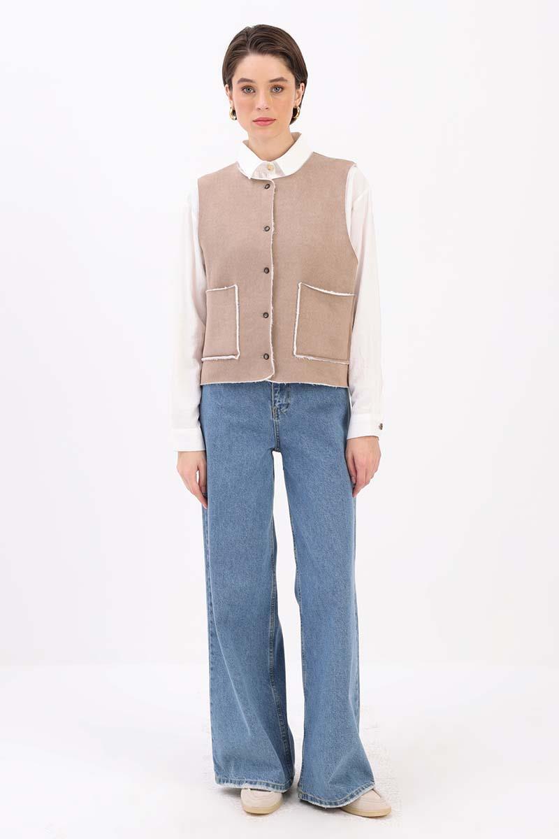 Short Vest With Pockets