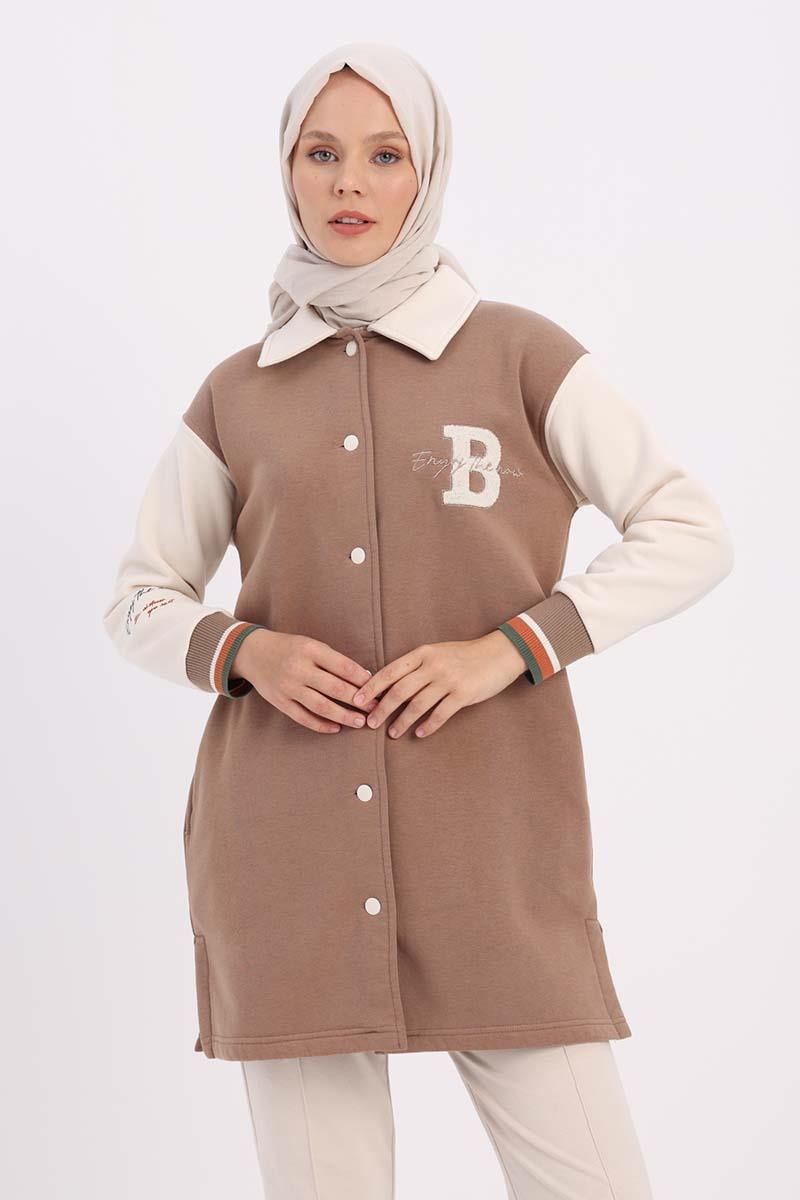 İki Renkli Nakışlı Düğmeli Rahat Hırka