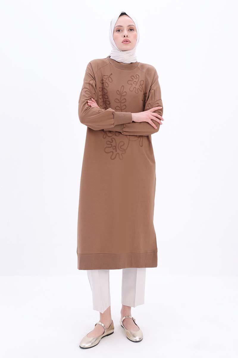 Büyük Beden Nakışlı Uzun Sweat Tunik