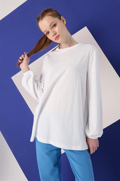 White-Crew Neck Gathered Cotton Blouse