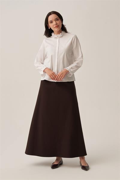 Beyaz-Yaka ve Kol Piliseli Gömlek