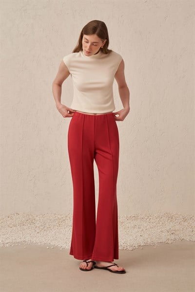 Bordo-Ütü İzi Detaylı Geniş Paça Pantolon