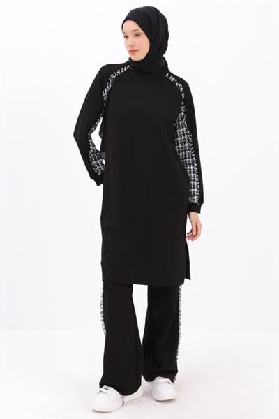 Black-Tweed Garni Detailed Trouser Set