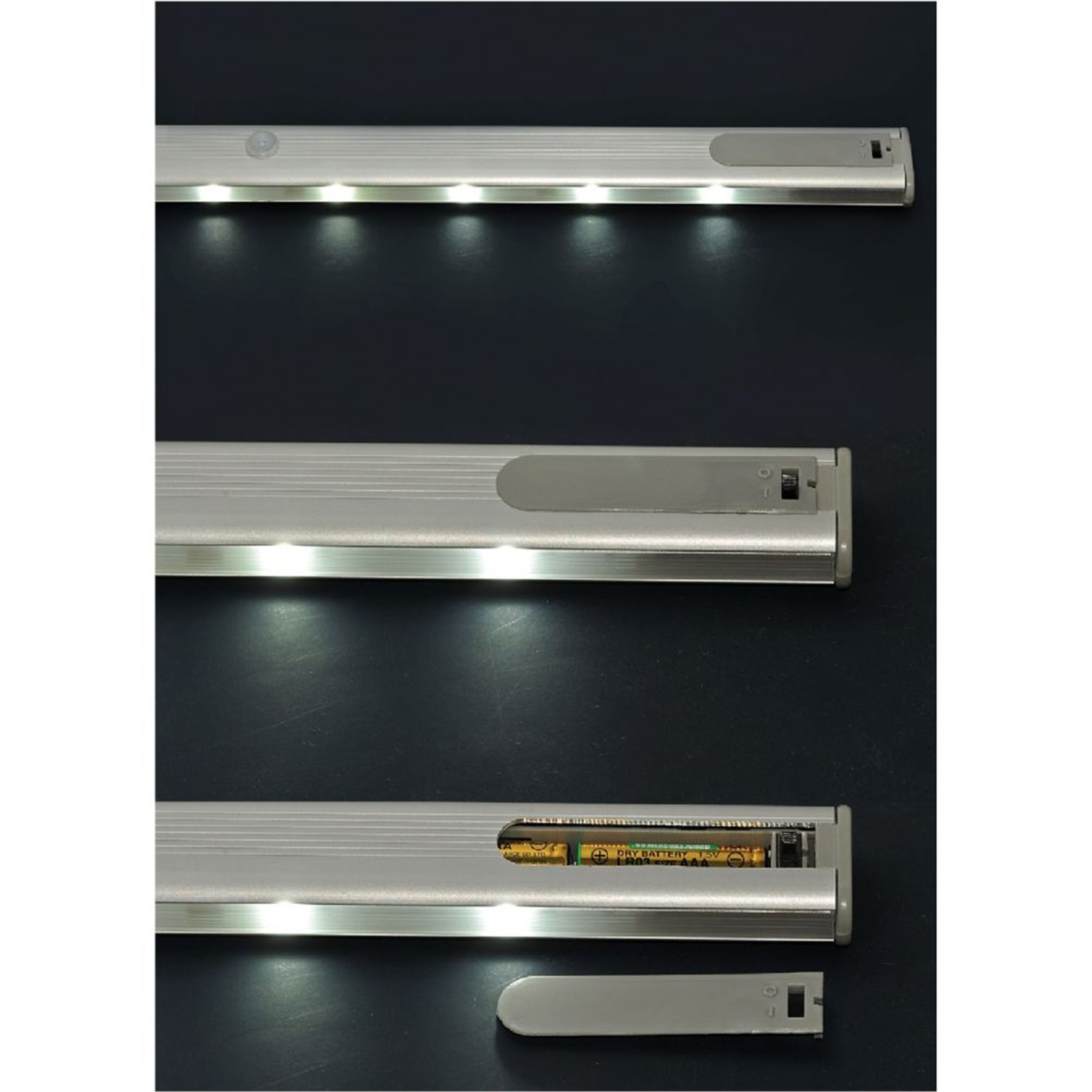 Batudesign 857 mm Pilli LED Işıklı Sensörlü Askı Borusu (02.001.01-P8)