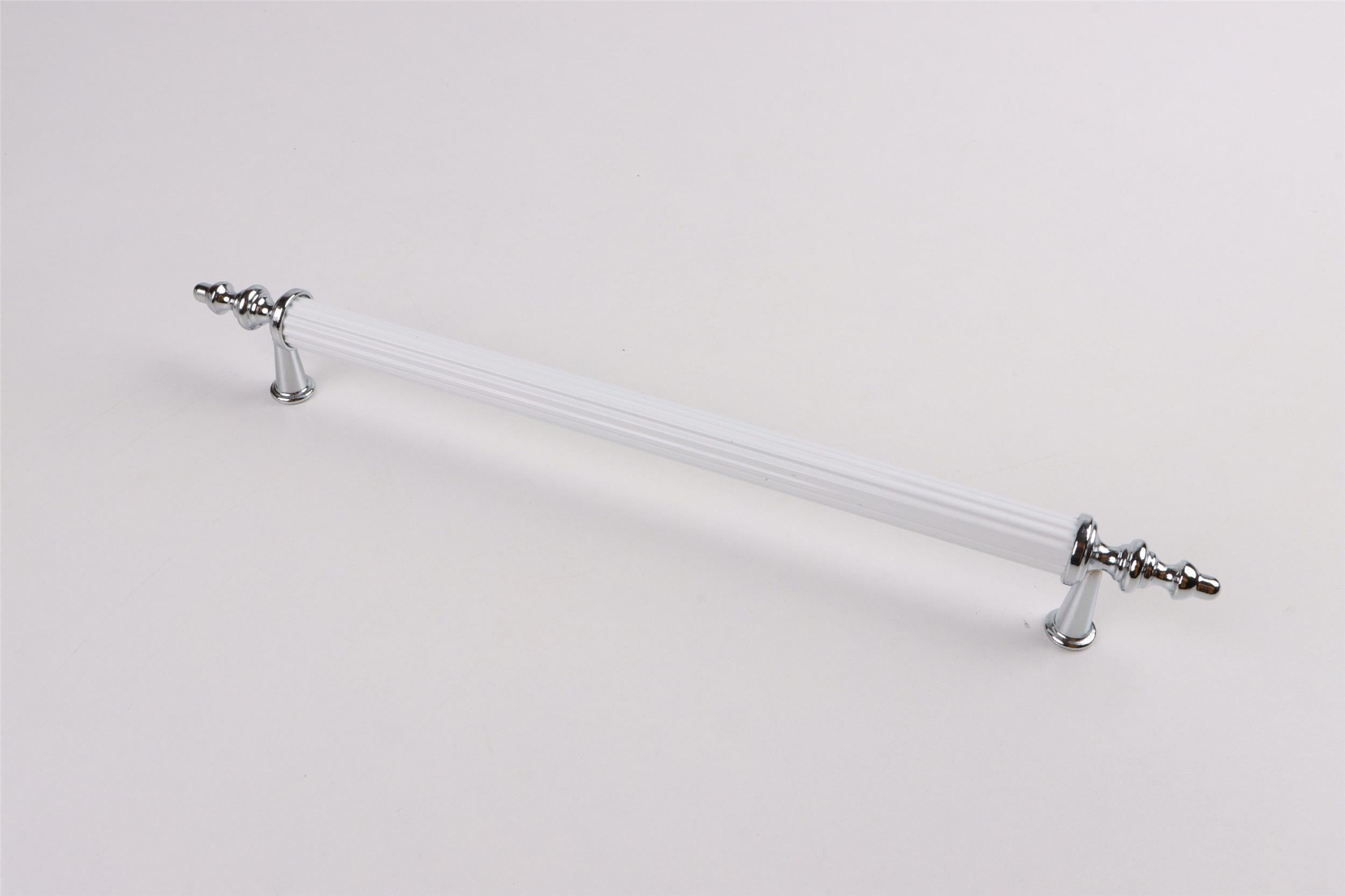 Eraks Krom Beyaz 192 mm Zirve Kulp (4010 050 192)