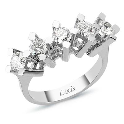 1.36 Karat Pırlanta Beştaş Yüzük L053152