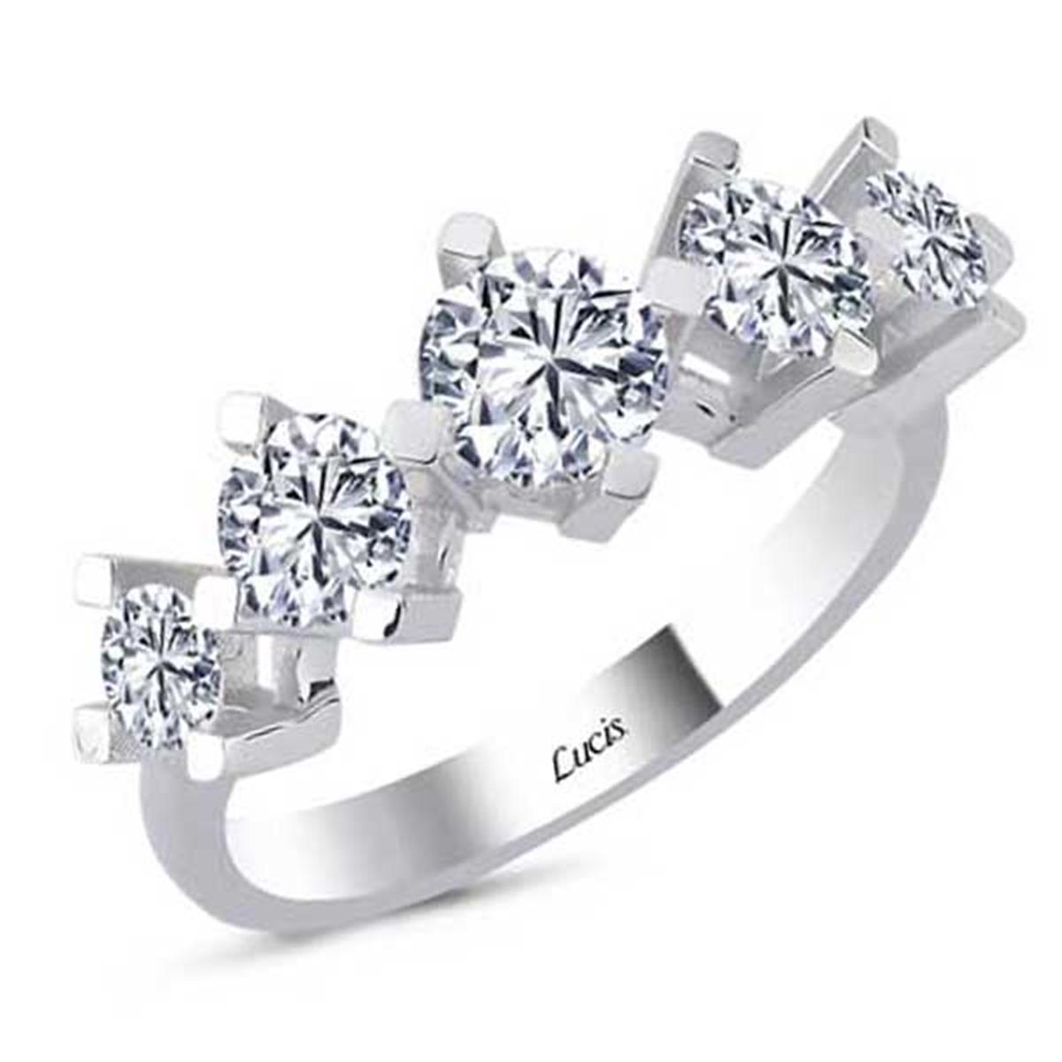 0.93 Karat Pırlanta Beştaş Yüzük L061943