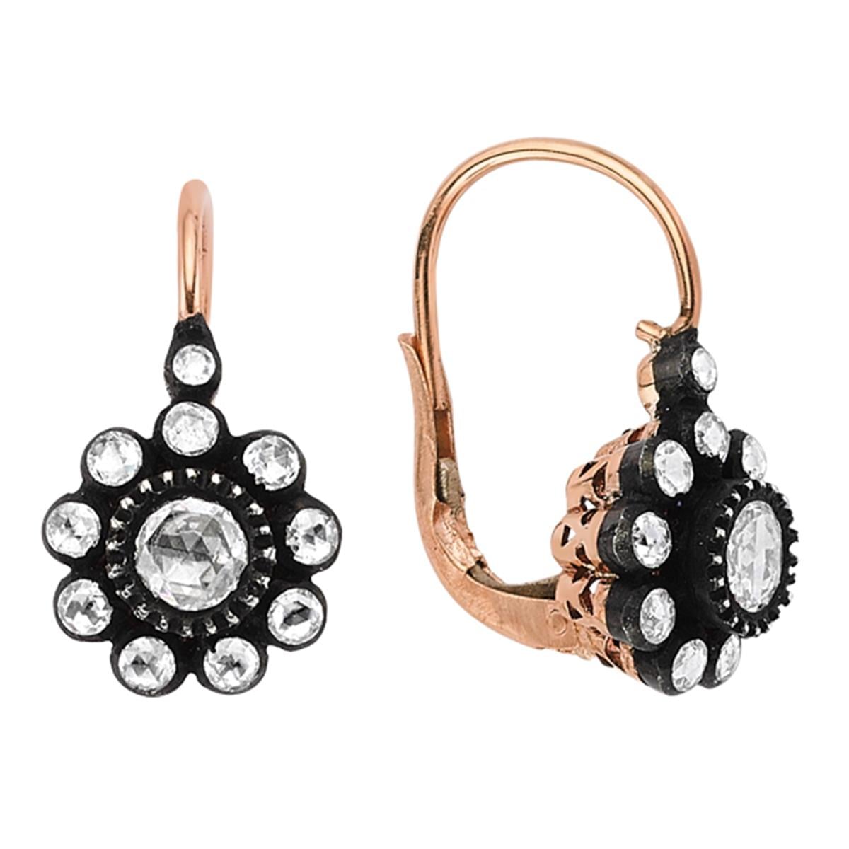 0.45 Karat Elmas Gül Küpe S003656