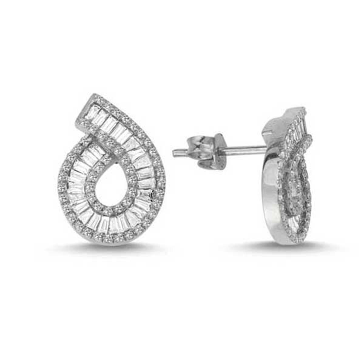 0.91 Karat Pırlanta Baget Küpe L047425