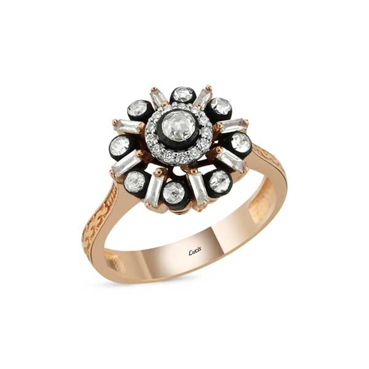 0.66 Karat Elmas Gül Yüzük L059733