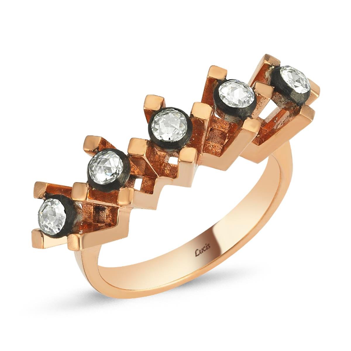 0.15 Karat Elmas Beştaş Yüzük