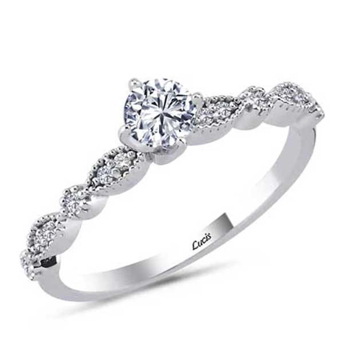 0.42 Karat Pırlanta Tektaş Yüzük V010248