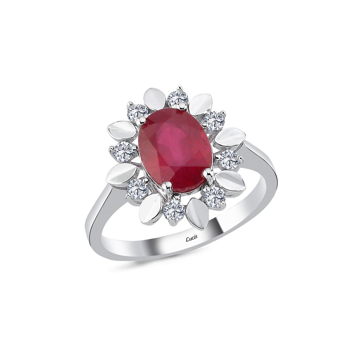 2.36 Karat Pırlanta Yakut Yüzük