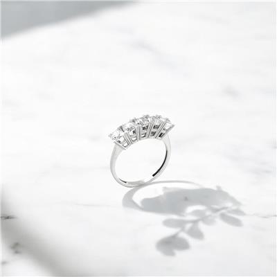 14 Ayar Altın Beştaş Yüzük  -  F003794