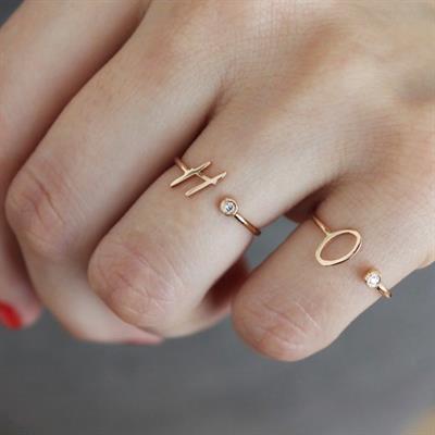 Harfli Tohum Pırlantalı Yüzük