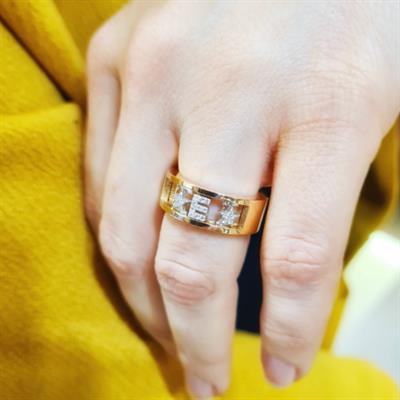 Pırlantalı Hareketli Harf Yüzük