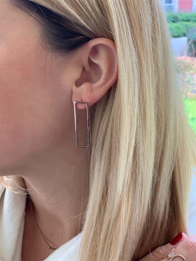 İç İçe Geçmeli Pırlantalı Küpe