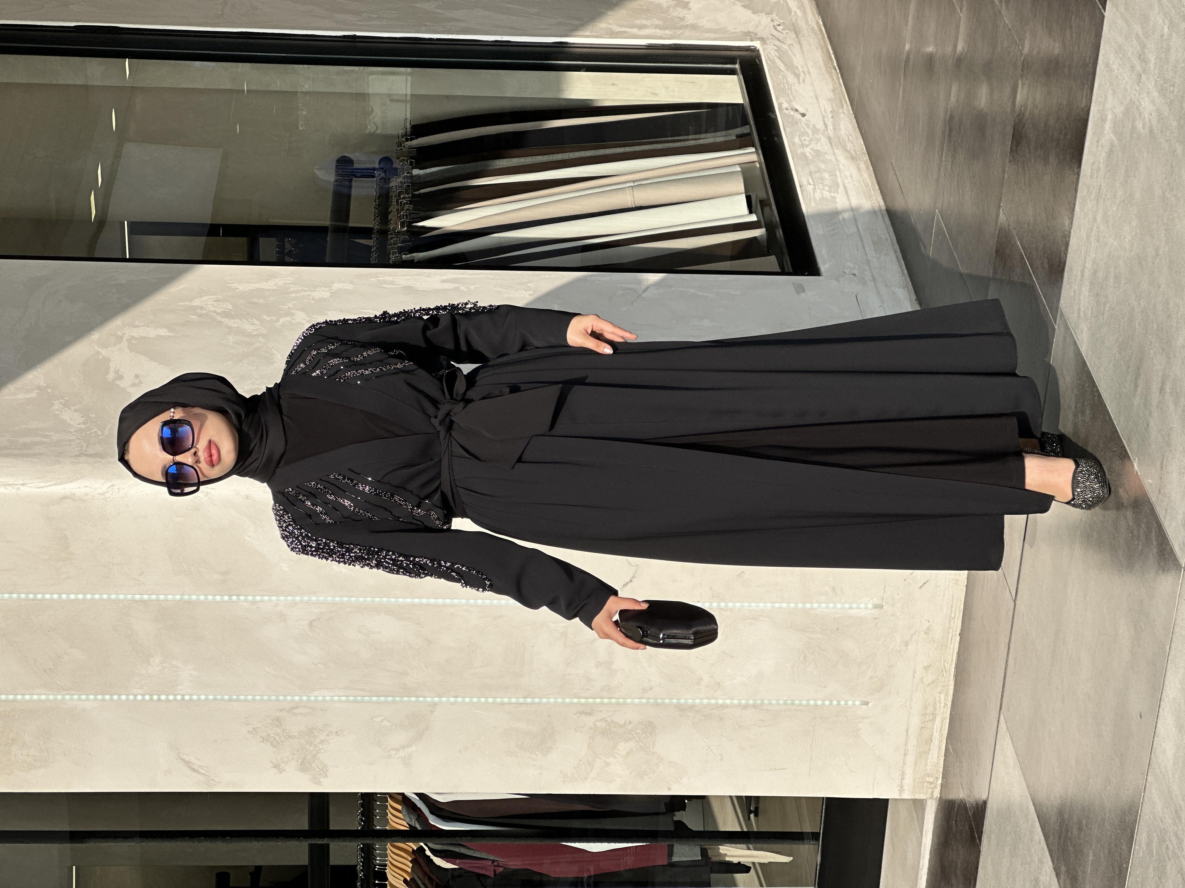 LUNA ABAYA