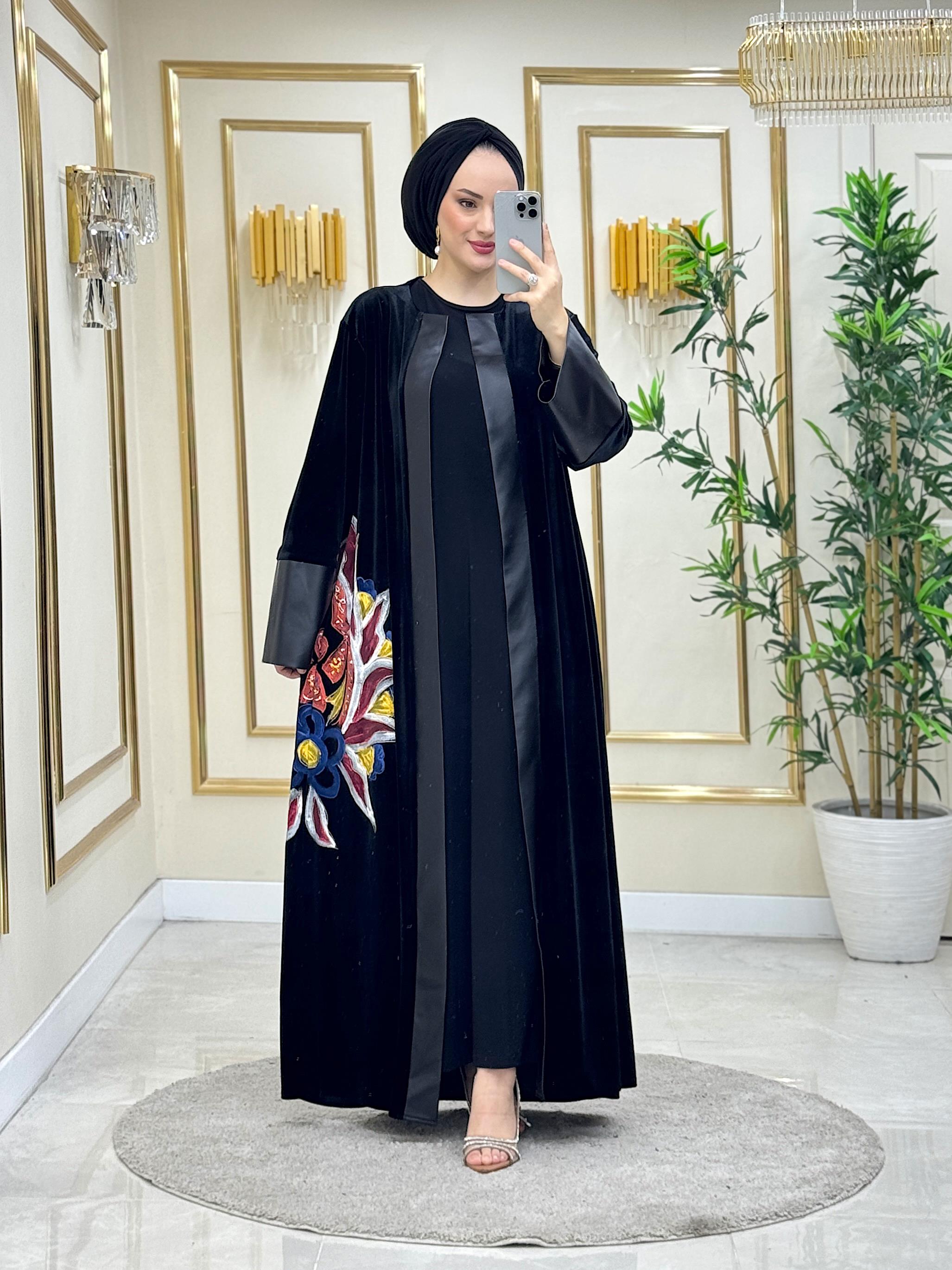NAKIŞLI KADİFE ABAYA