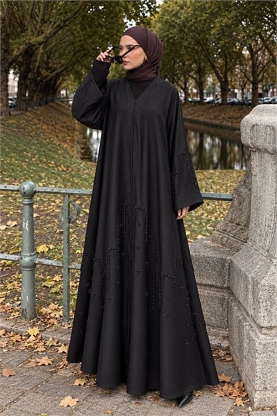 Dubai İpeği Asimetrik Taş İşlemeli Siyah Abaya