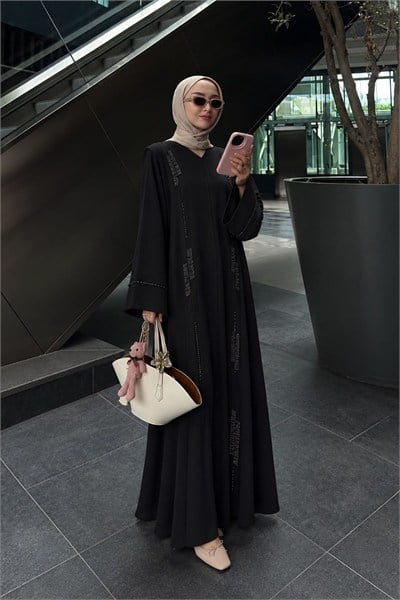 Dubai İpeği Şerit Taş İşleme Siyah Abaya