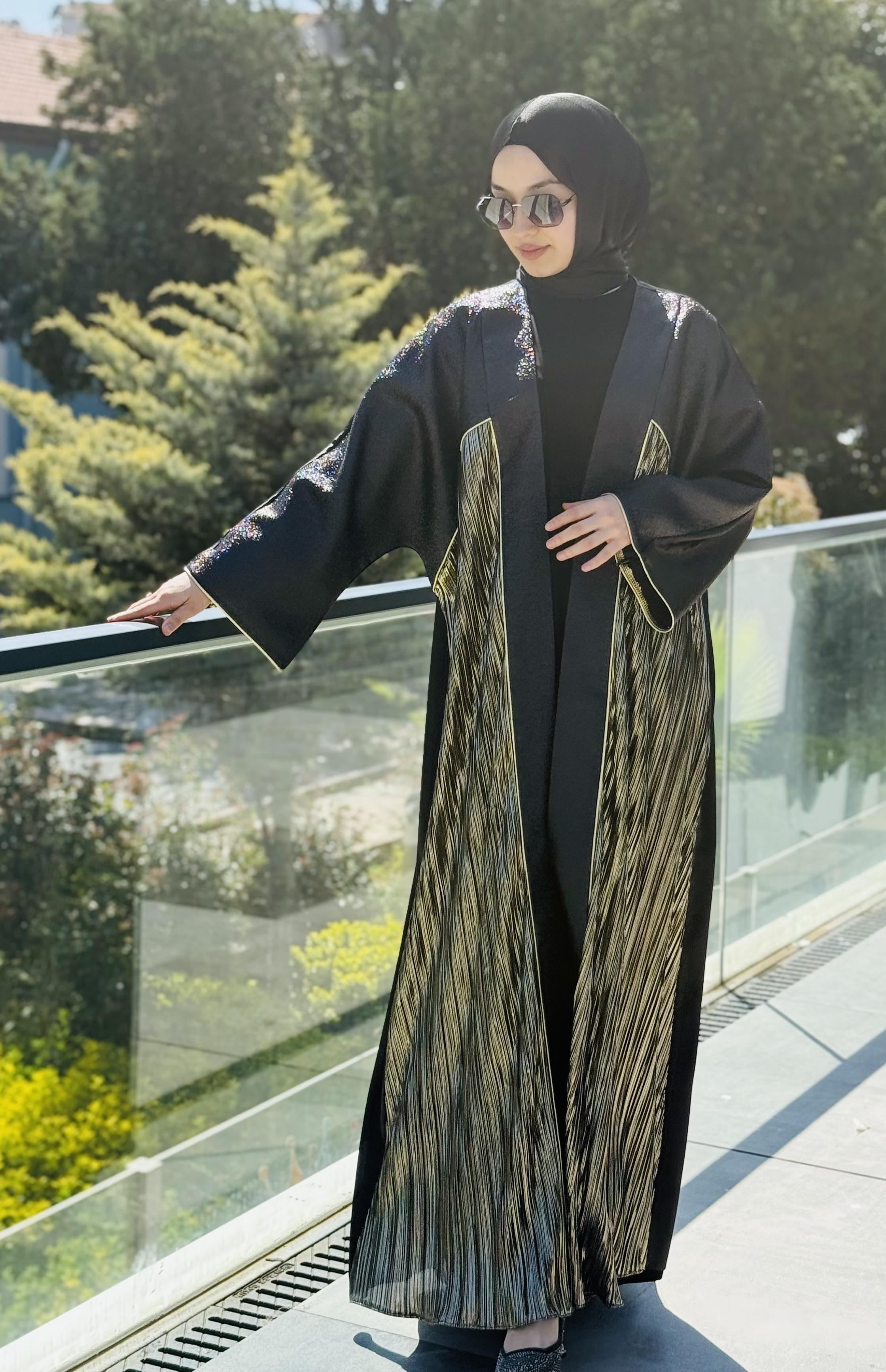 GOLD ABAYA