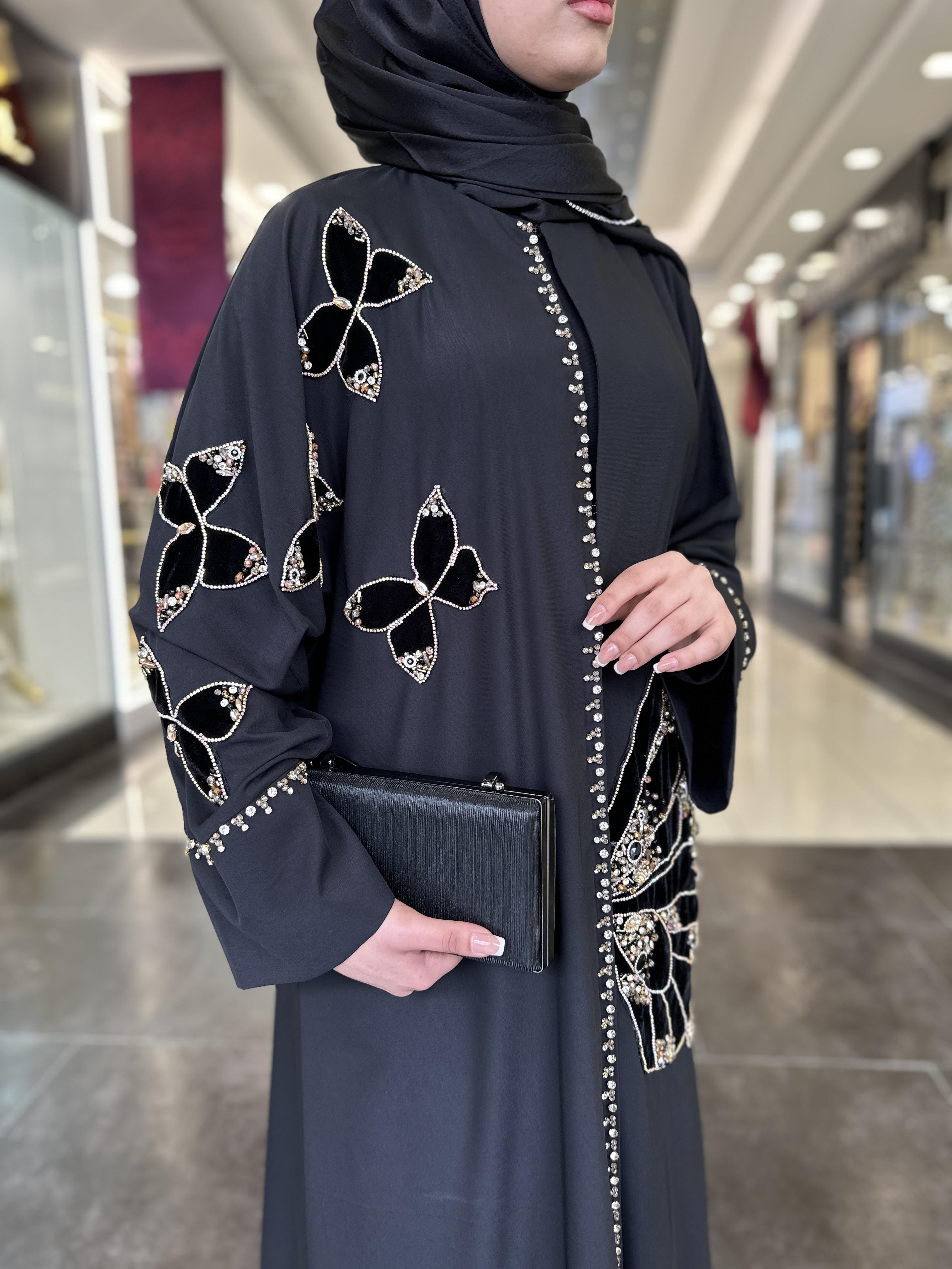 KELEBEK İŞLEMELİ İTHAL ABAYA