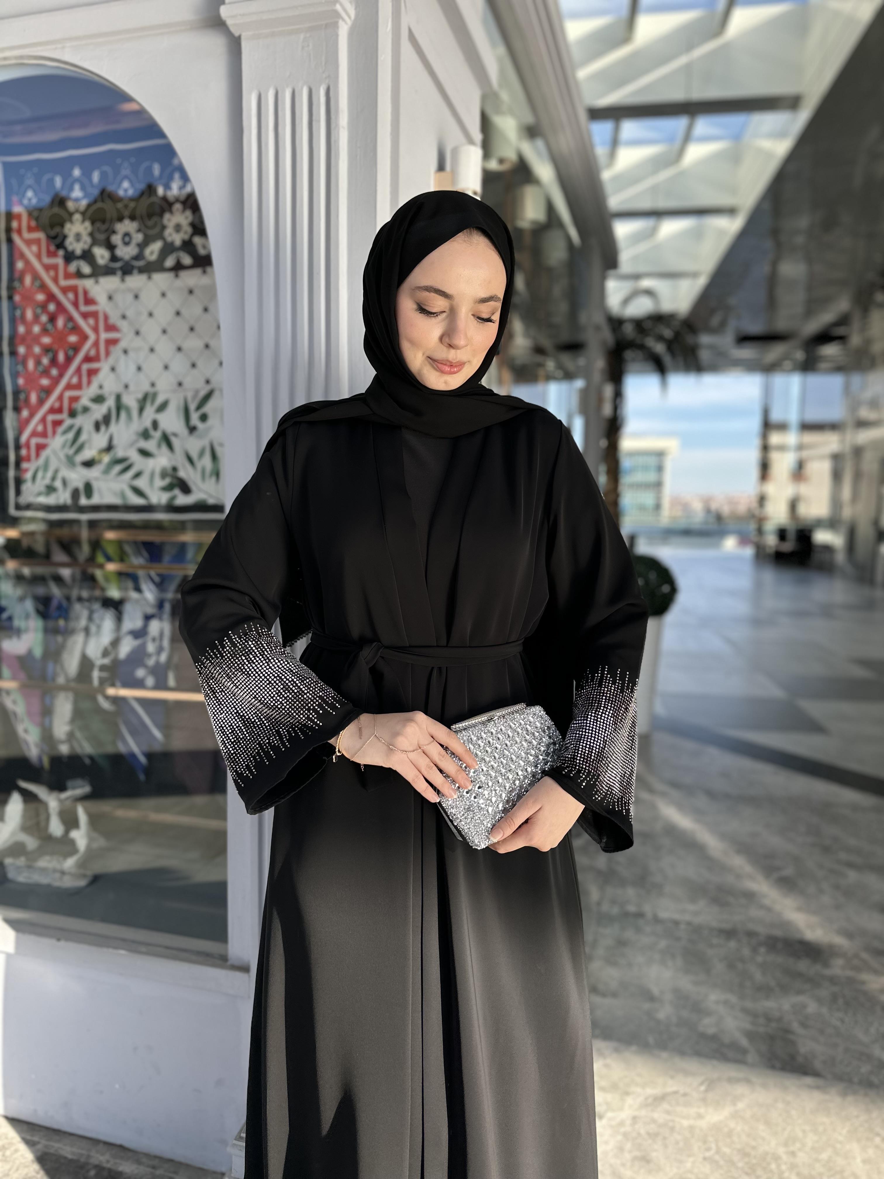 Kolu taşlı abaya takım