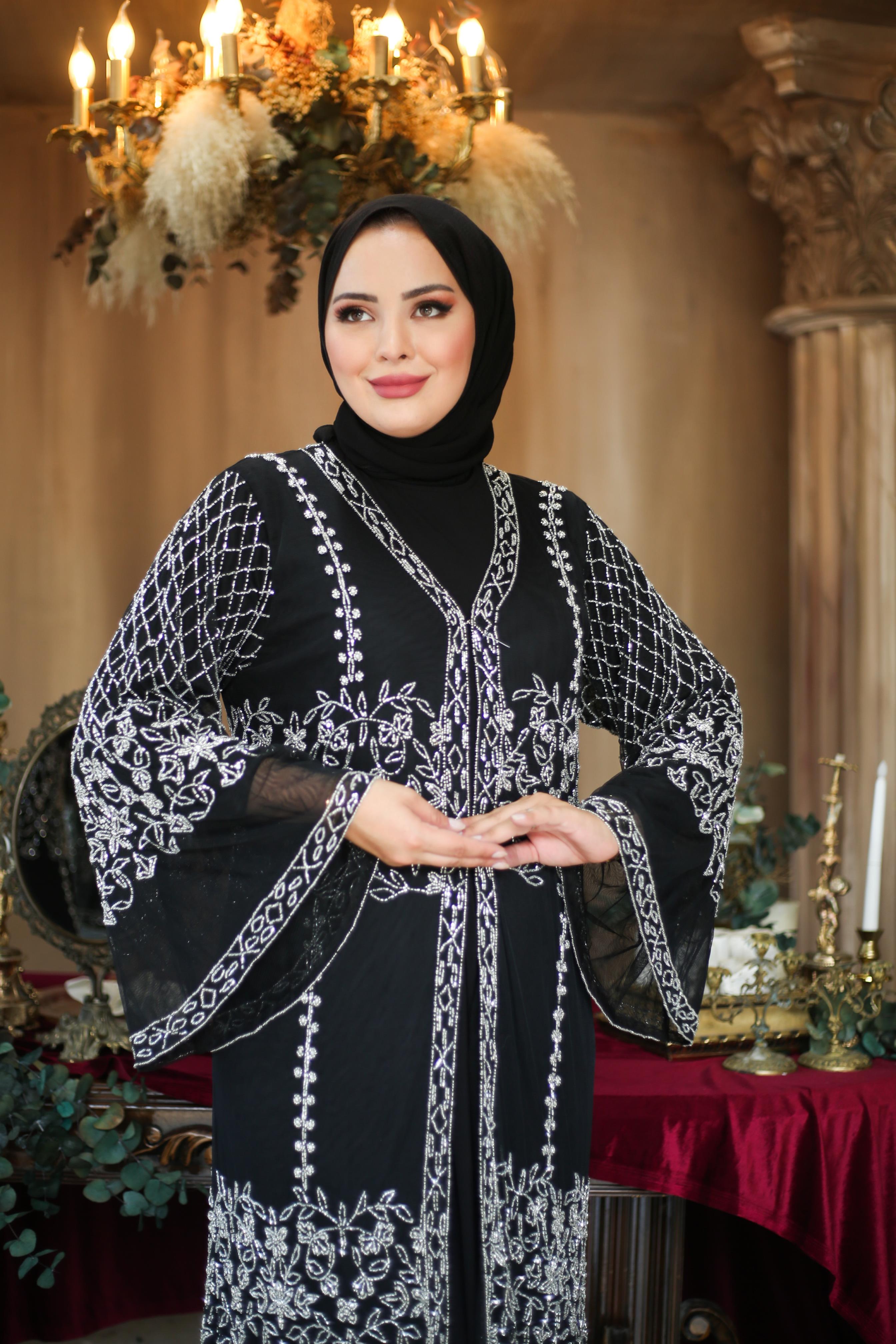 Nadya Abaya Siyah