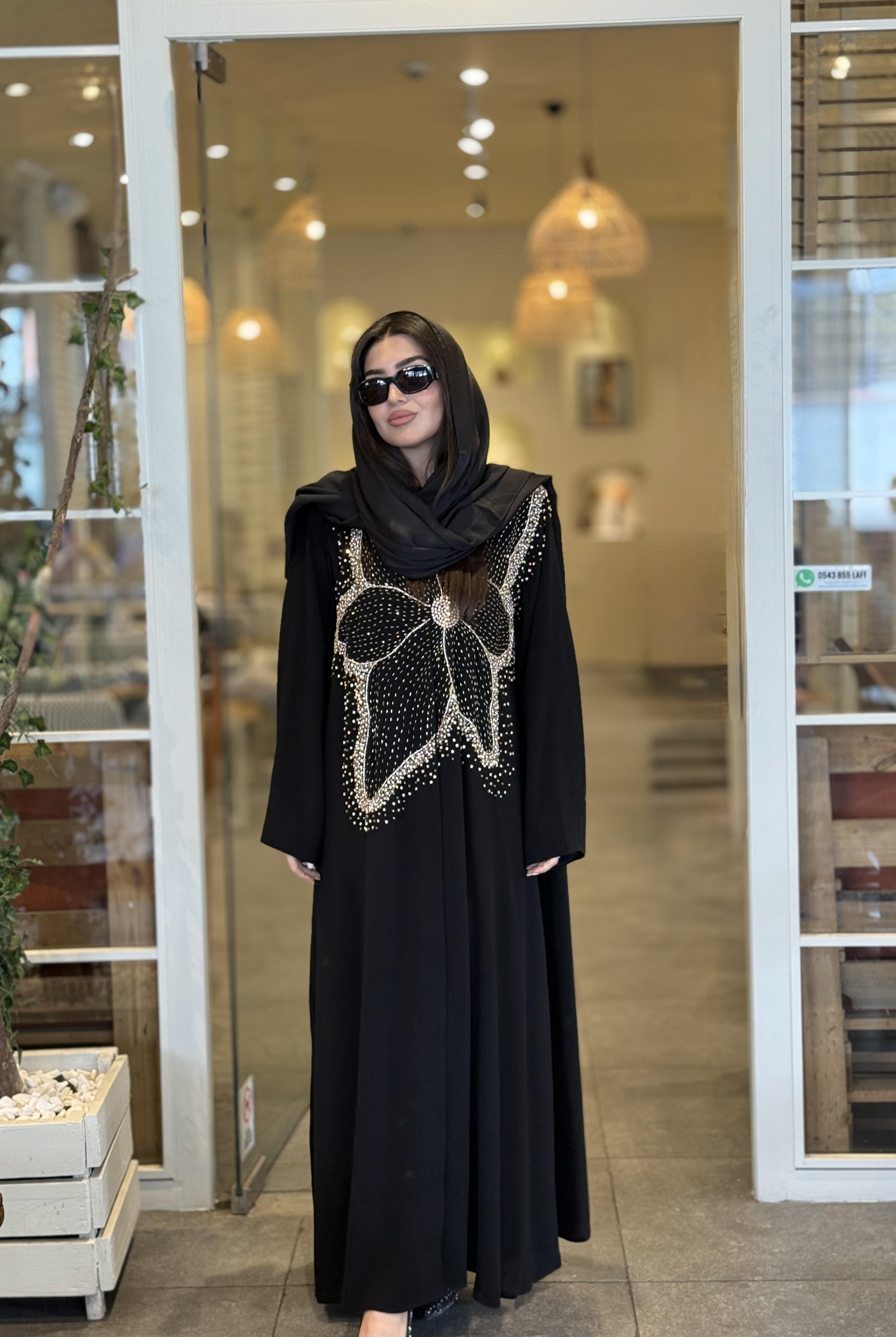 NERGİS ABAYA 