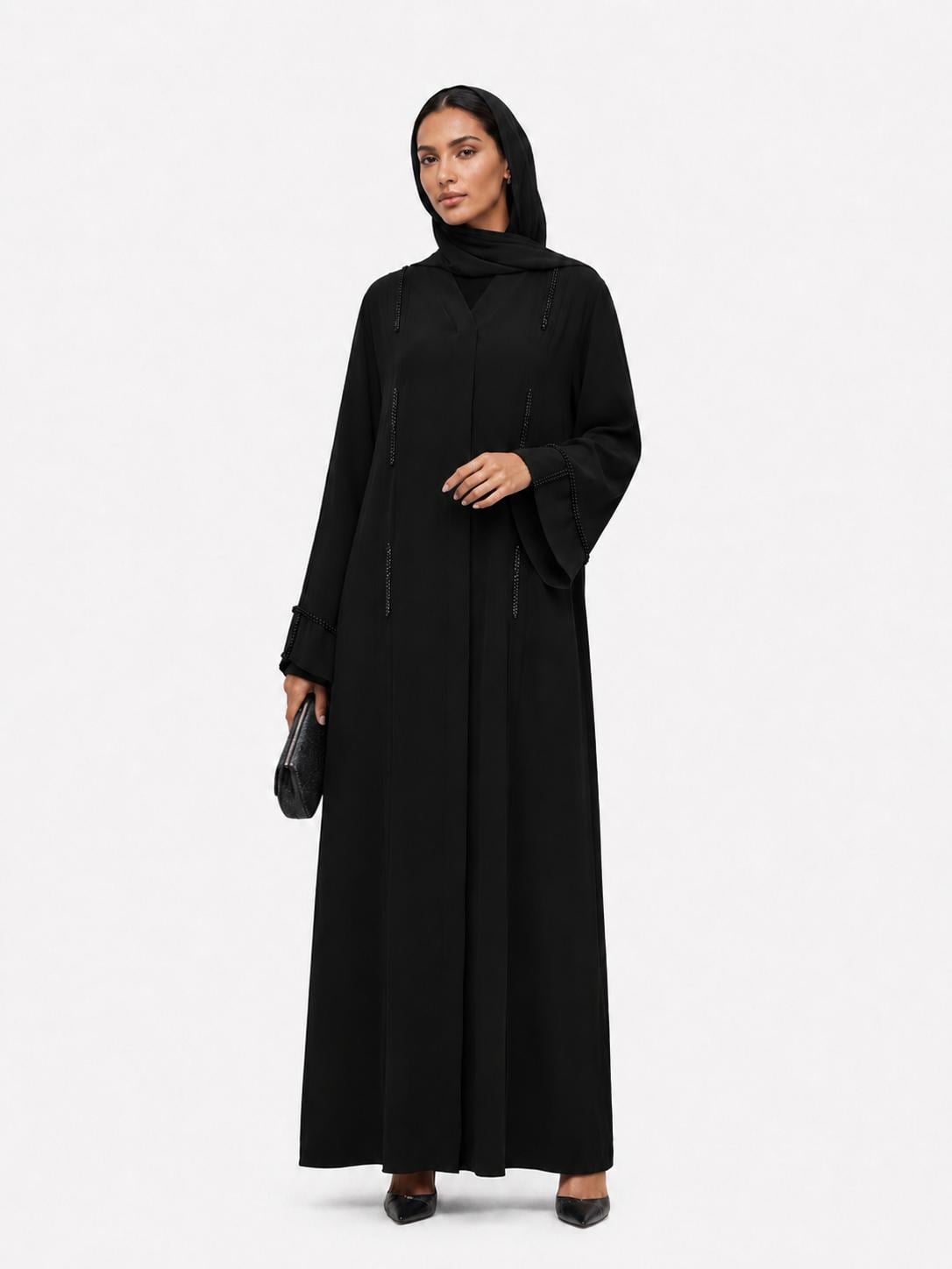 Siyah Dubai İpeği Minimal Taş Detaylı Abaya