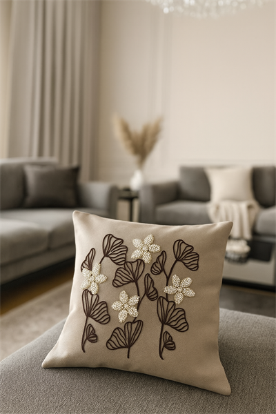 Kalın İthal Kumaş İncili Nakış Detaylı 45x45 cm Dekoratif Yastık Kılıfı (2 Adet)