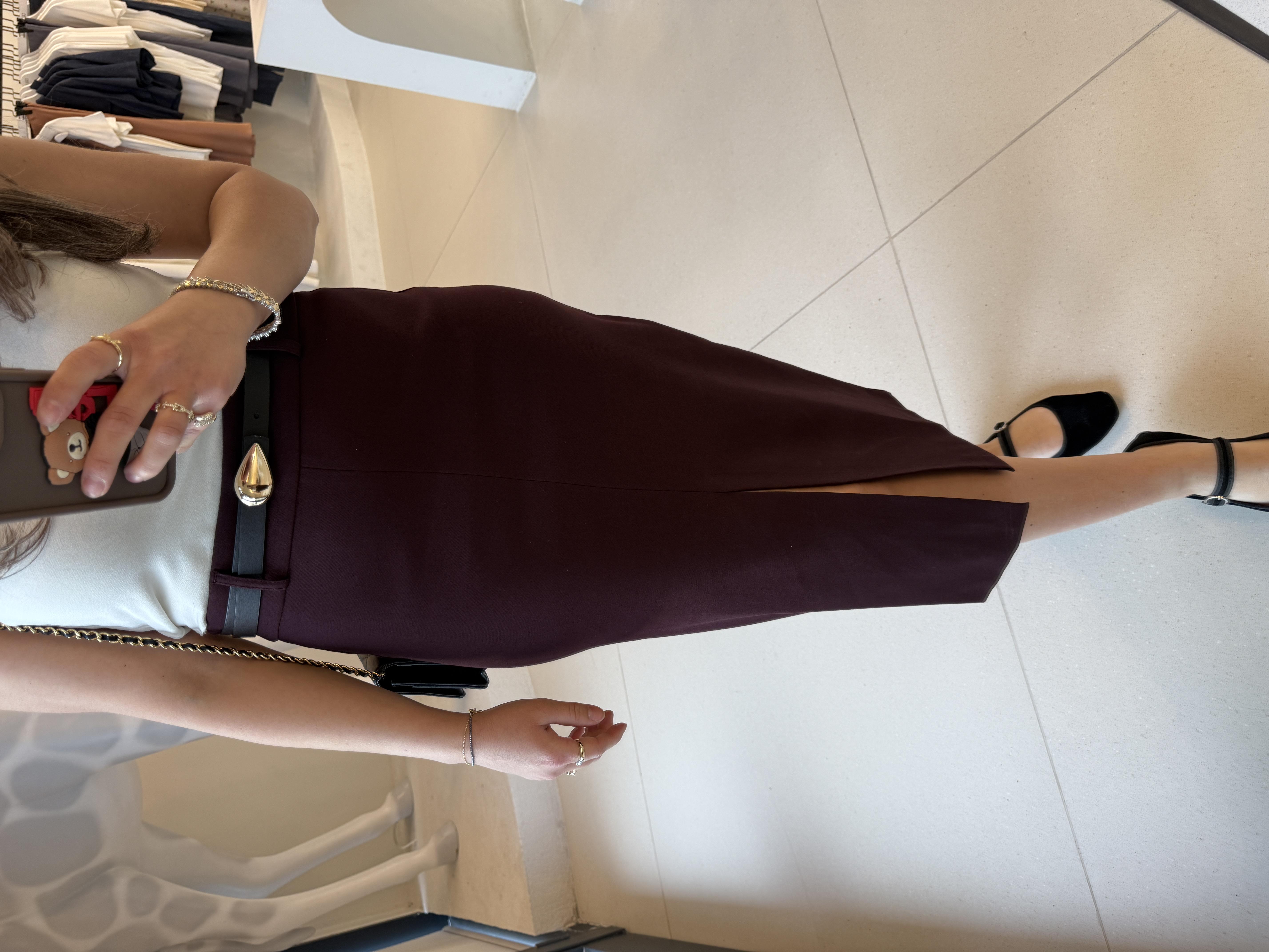 Önden Yırtmaçlı Kalem Etek Bordo 