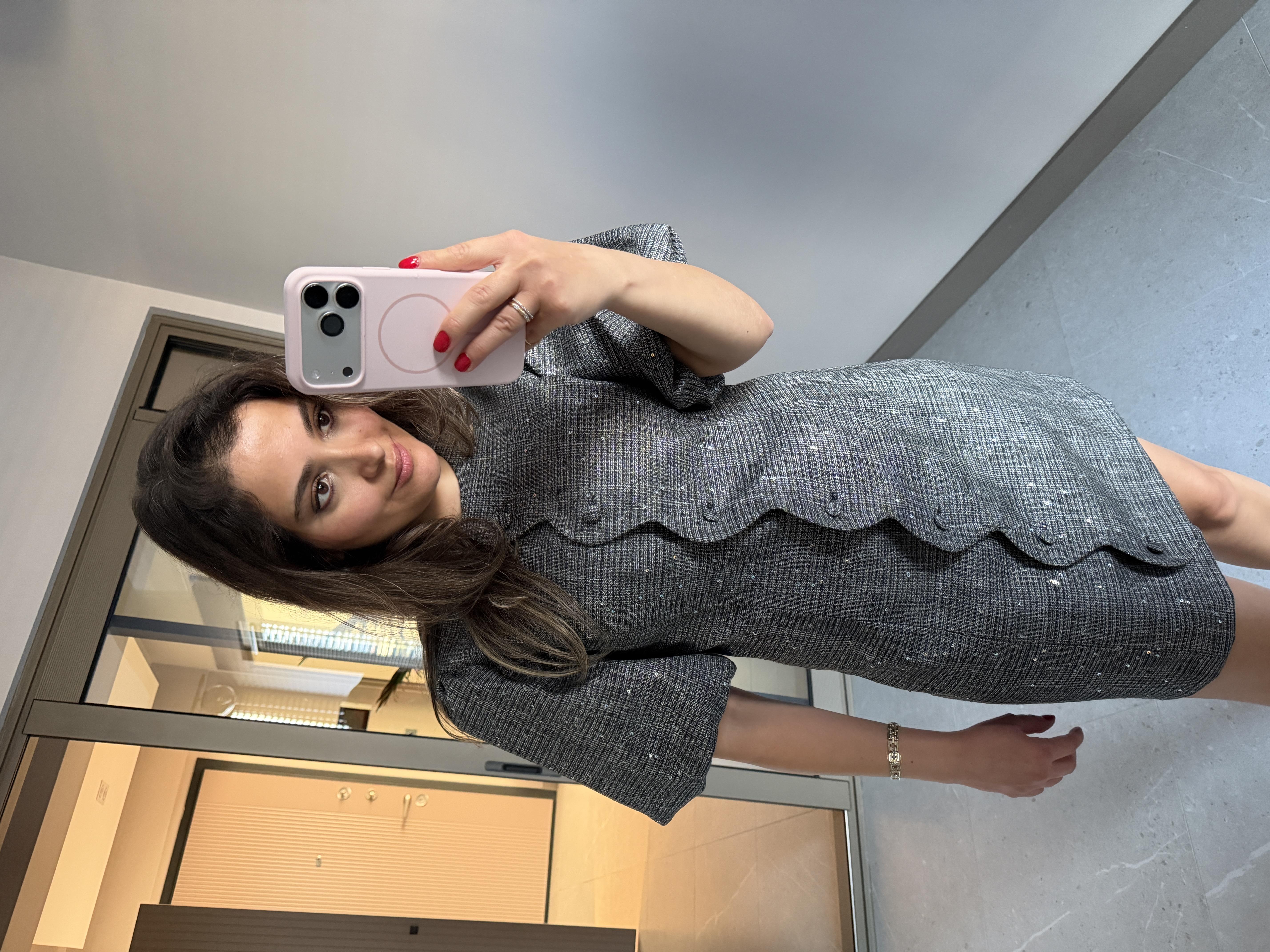 Karpuz Kol Önü Dalgalı Kesim Elbise