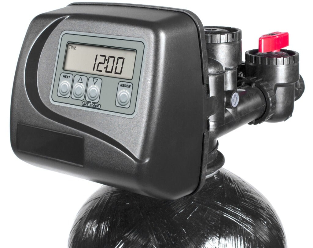 Clack WS125 EI kontrol valfi FRP tank üzerinde, LCD ekran ve baypas