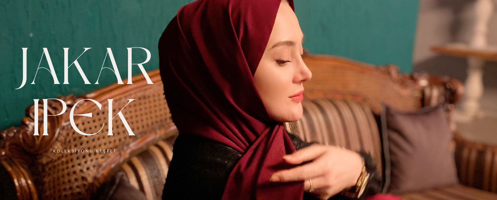 https://www.modescarf.com/ipeksi-jakar-cift-tarafli-haki-siyah-sal