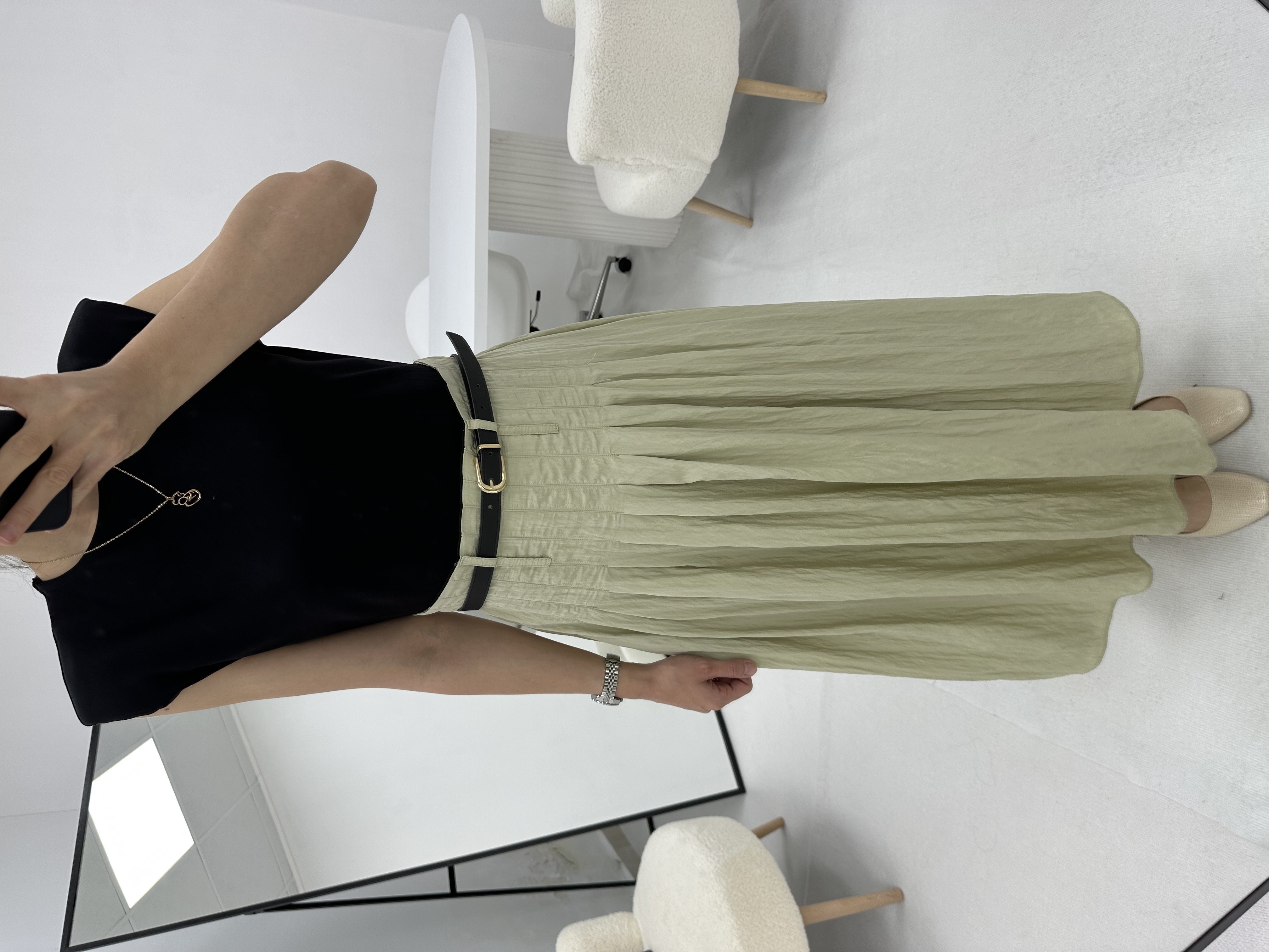 Çift Parça Görünümlü Colorblock Siyah Elbise 